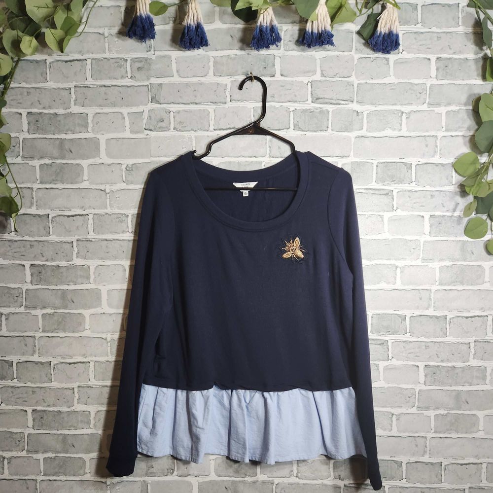 Crown & Ivy Size PL Navy & Powder Blue Linen Peplum Top Jewel Bee Embellishment